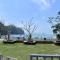 Capital O 91017 Tuba Beach Resort @ Pulau Tuba