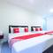 Super OYO 90385 H3 Hotel - Yong Peng