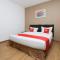 OYO 89915 East Mount Hotel