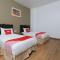 OYO 89915 East Mount Hotel