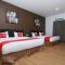 OYO 89915 East Mount Hotel