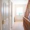 4x Bed Elegant Home with Parking - 伊利
