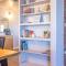 Tempe Ranch House with Fireplace Big Yard Near ASU - Темпі