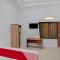 OYO 90503 Madina Residence Syariah - 棉兰