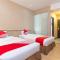 OYO 663 Hotel Sejati