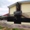 OYO Life 2273 Pratama Homestay