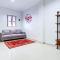 Super OYO 283 Helvetia Residence