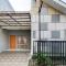 OYO Life 91239 Kost Rosandy House Yogyakarta