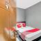 OYO Life 91239 Kost Rosandy House Yogyakarta