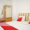 Hotel O M Authentic Kost Man