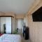 OYO Life 93106 Apartement Grand Sentraland By Andi