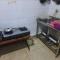 OYO Life 93160 Kost Jenny Karawang