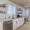 226 SF 2nd Floor townhouse