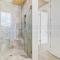 226 SF 2nd Floor townhouse