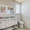 226 SF 2nd Floor townhouse