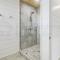 226 SF 2nd Floor townhouse