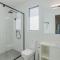 The Dual Family Entertainer 9 Esplanade Victor Harbor - Linen Included - Luxury - Seafront