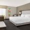 Hampton Inn Olathe
