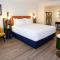The Woodrose- NEWLY RENOVATED