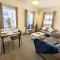 2-Bed, Sleeps 5, 2 Bath, Parking, WiFi