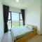 Green Lumiere 2BR Apartment, peaceful sunset view - Gò Công
