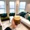 Modern City Apartment - Sleeps 4 & Walk to Arena - Лидс