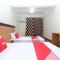 OYO 1105 Hotel 75
