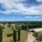 04B7 Beautiful T3 in the heart of lavender - pool - Brunet
