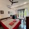 Room in Studio - Studio Arambol Hideaway R4 by Mukund Sadan Arambol