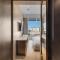 Superluxury Apartment in FIVE Palm, Pool & Beach Access - 迪拜