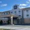 Days Inn & Suites by Wyndham Manheim Lebanon