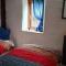 Inviting 2-Bed Cottage in Newcastle Emlyn