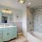 Sea Dream and Sand Dollar Suite