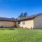 Port Charlotte Home Near Beaches and Dining - Порт-Шарлотт