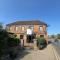 OYO The Greyhound Inn
