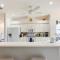 Private Pool Pond Views Bonus Lounge in Gated Naples Community Drive to Dining Sand - Neapol