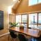 Exceptional Boutique Cottage with Incredible Lake & Vineyard Views - Sleeps 6