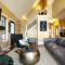Exceptional Boutique Cottage with Incredible Lake & Vineyard Views - Sleeps 6