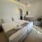 Elenis Rooms