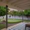 The Claremont - Chic Luxe Putting Green & Pool - فينكس