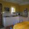 Charmant gîte au château rénové, parc privé, 2 chambres, proche Nevers et circuit Magny Court - FR-1-489-163 - 勒维尔德