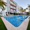 Departamento con BONITA VISTA , BALCÓN y ALBERCA !! en CERRITOS - 406 A -
