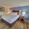 Days Inn by Wyndham - Cape Cod - West Yarmouth