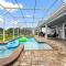 Champions Gate Luxury 8BR with Private Pool & Jacuzzi - Davenport