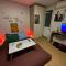 Tiny Colourful Studio in Busan near Dongseo University with free Parking lot - Busan