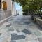 Aletraki -Off-Grid Retreat Above Heraklion, Peaceful Views