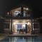 6 Bedroom home with pool and entertainment area - Ballito