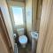 St Osyth- Sleeps8-freeparking-wifi-holidaypark - 滨海克拉克顿