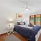 Serene Farm Stay, Modern 3BD, Central Tilba near Mystery Bay! Pets OK