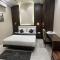 Hotel Ranjeet - Ahmednagar